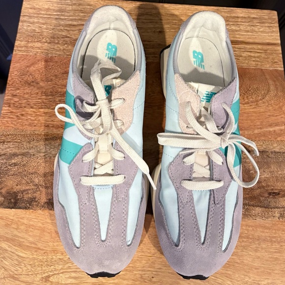 New Balance Gray and Aqua Athletic Shoes - Picture 6 of 10